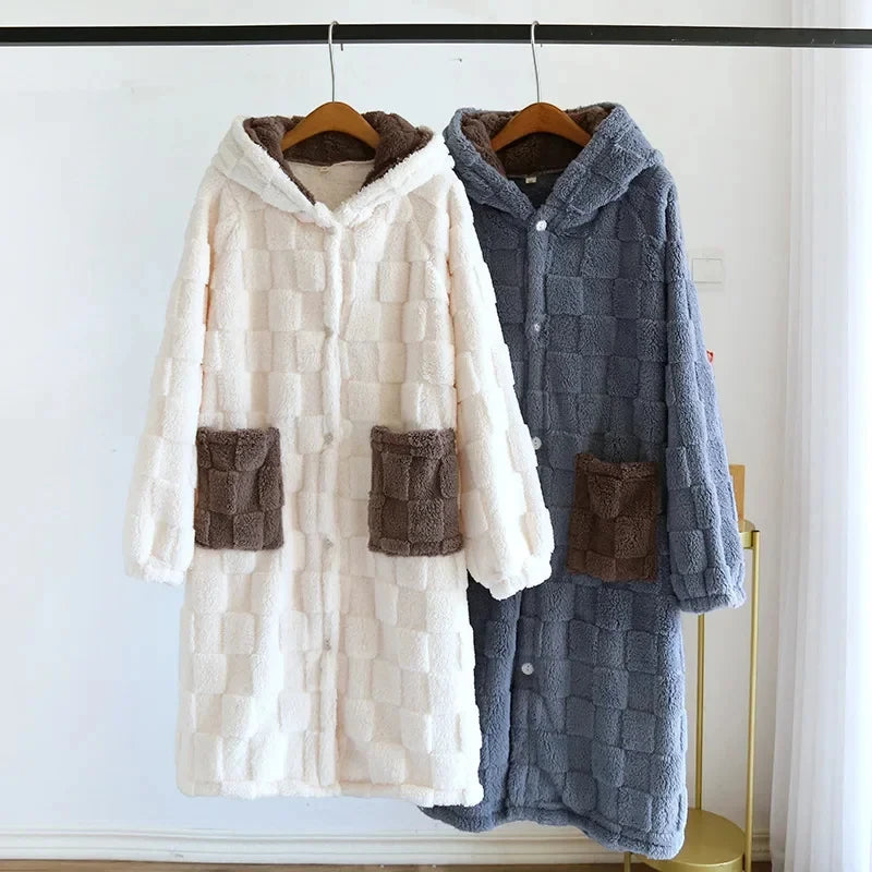 Robe de Chambre Femme Polaire à Capuche – Bleu ou Blanc