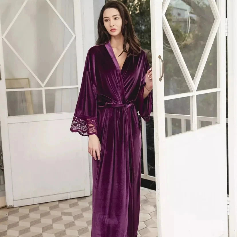 Robe de chambre femme chic en velours avec dentelle
