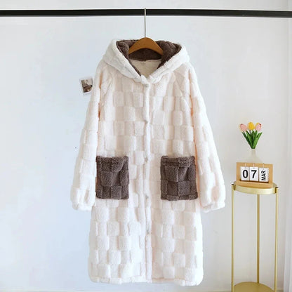 Robe de Chambre Femme Polaire à Capuche – Bleu ou Blanc
