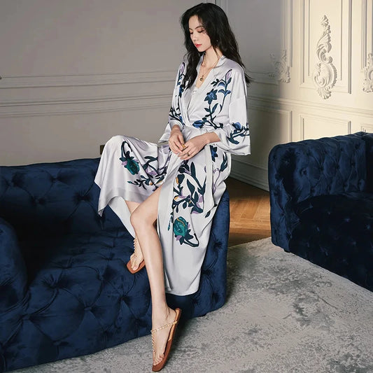 Robe de Chambre Femme Satin Blanc – Kimono Imprimé Fleurs Exotiques